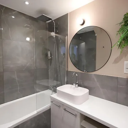 Spacieux, Paris Centre 20min, Orly 20min, 35min